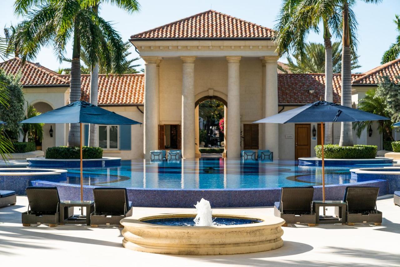 The Regent Grand Hotell Grace Bay Exteriör bild