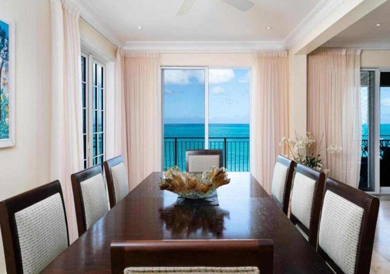 The Regent Grand Hotell Grace Bay Exteriör bild